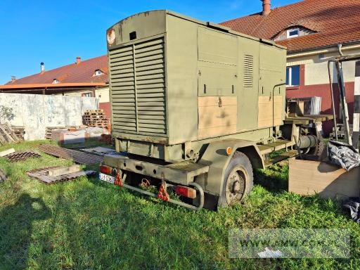 Polowa stacja zasilania 39ZPJ-680/17/P2 100 KVA (100 kW, 3x400 V, 50 Hz) na p-pie 2-os. (ład. 6 000 kg) 